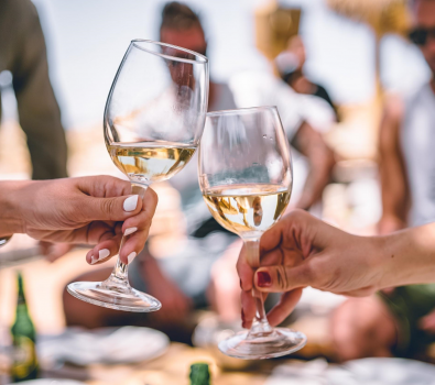 5 Dominant Health Benefits Of White Wines